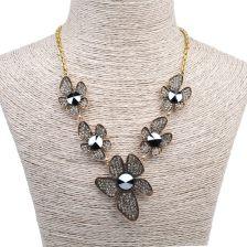 网红小方砖项链意义,网红潮流下的文化内涵与时尚解读