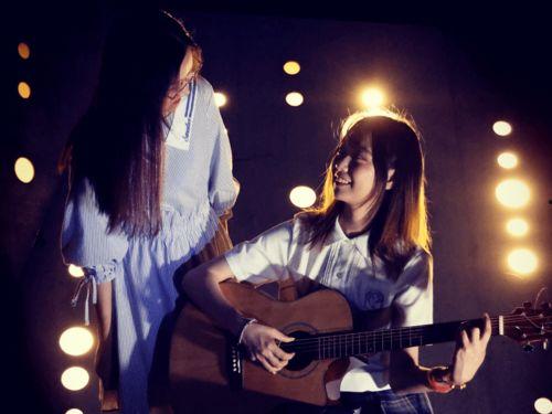 惠州胖女网红打卡,胖女孩的时尚之旅